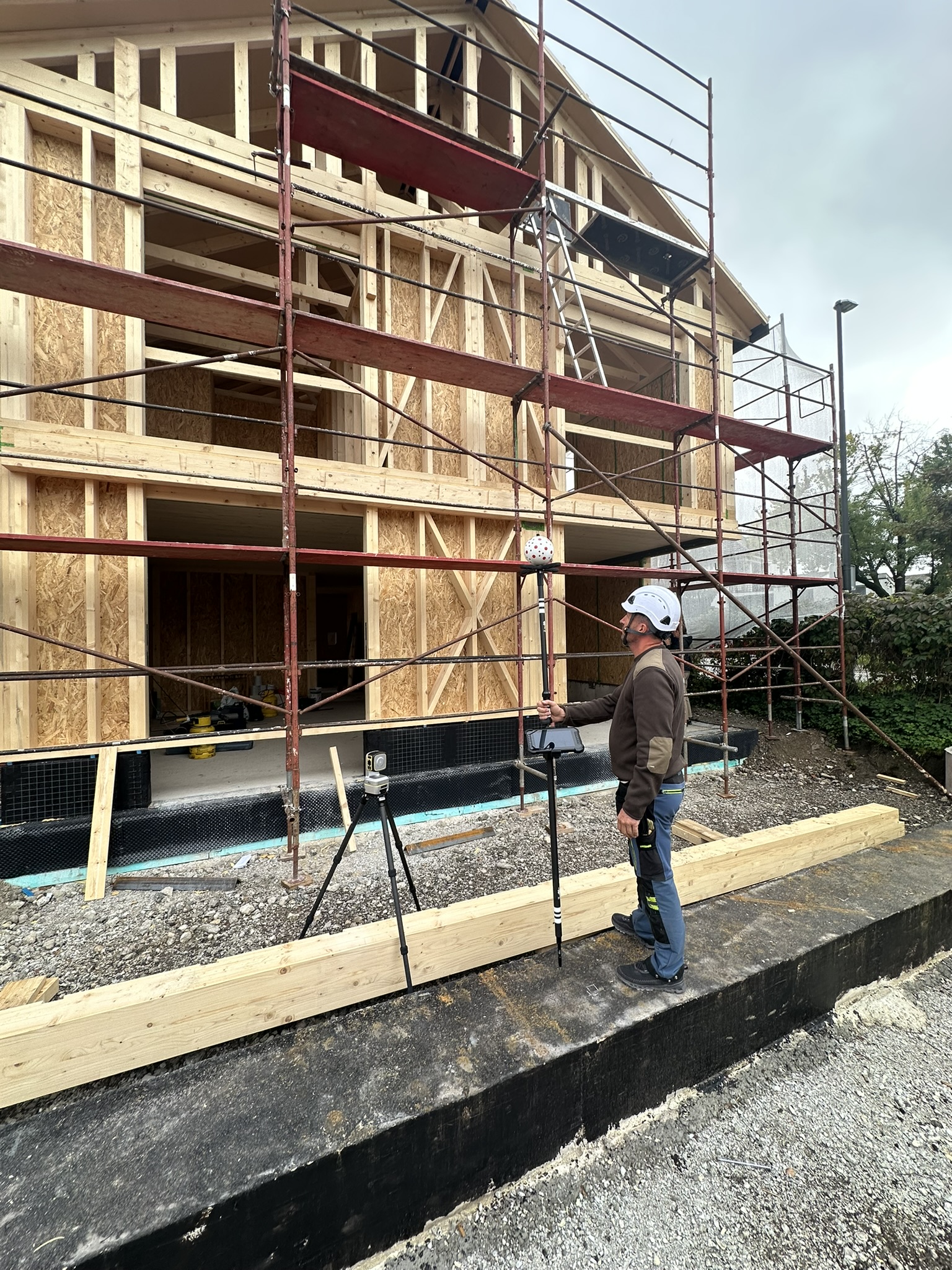 Pozicioniranje gradbenih elementov (Layout Structures)